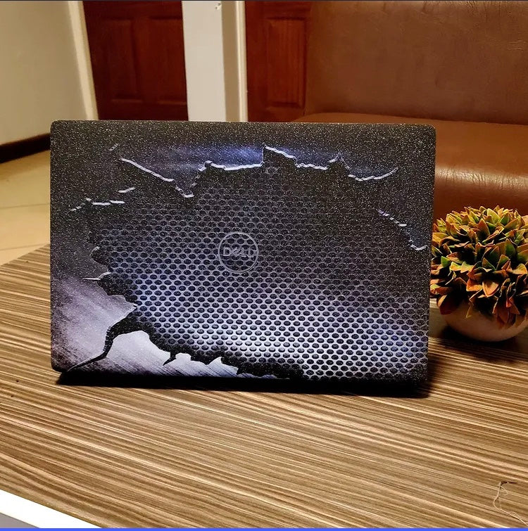 Dell laptop skin by Tella Skins