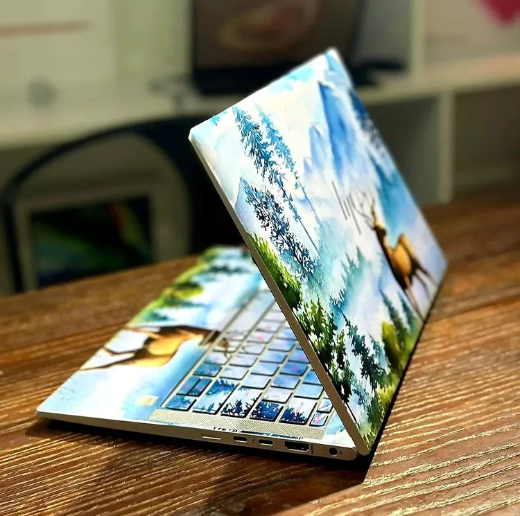 Deer Valley laptop skin on an HP lid